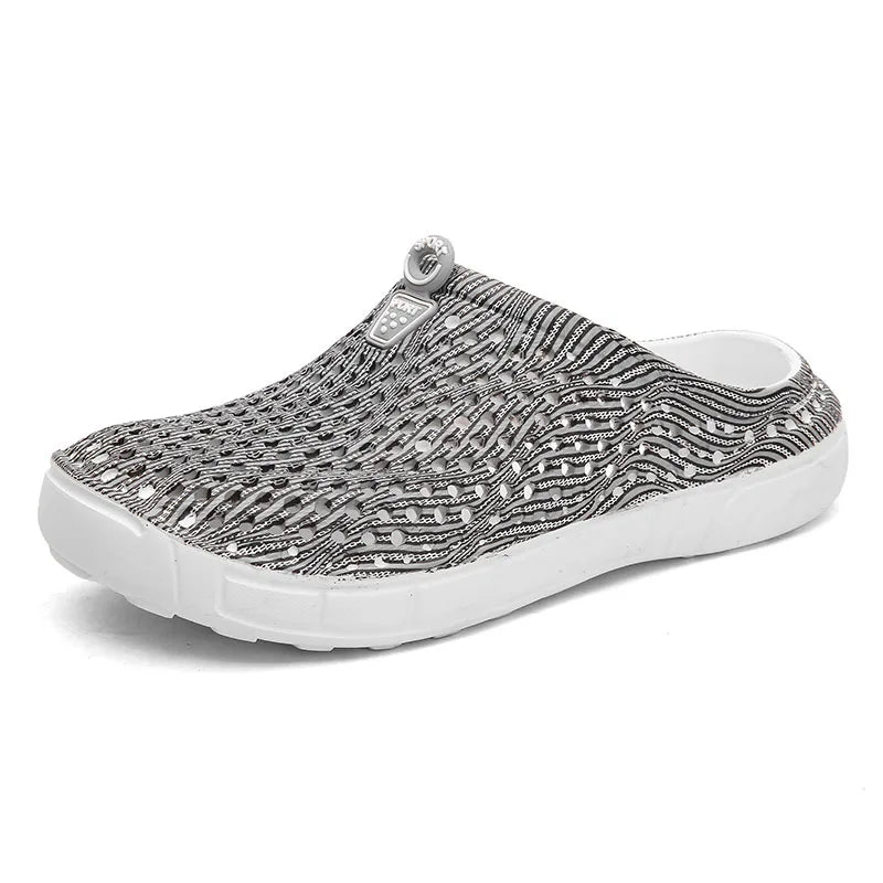 2025 Women Casual Clogs Breathable Beach Sandals Summer Slippers Slip On Womens Shoes Home Ladies Shoes Fashion Hollow Pantuflas