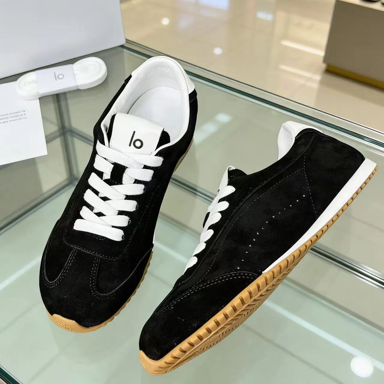 High-end Brand De Xun Shoes, 26SS New Trendy and Versatile Retro Casual Women's Shoes, Low-top Lace-up Sports Shoes, Trendy Versatile Women's Shoes, American-style Versatile White Sneakers, Ballet Flats