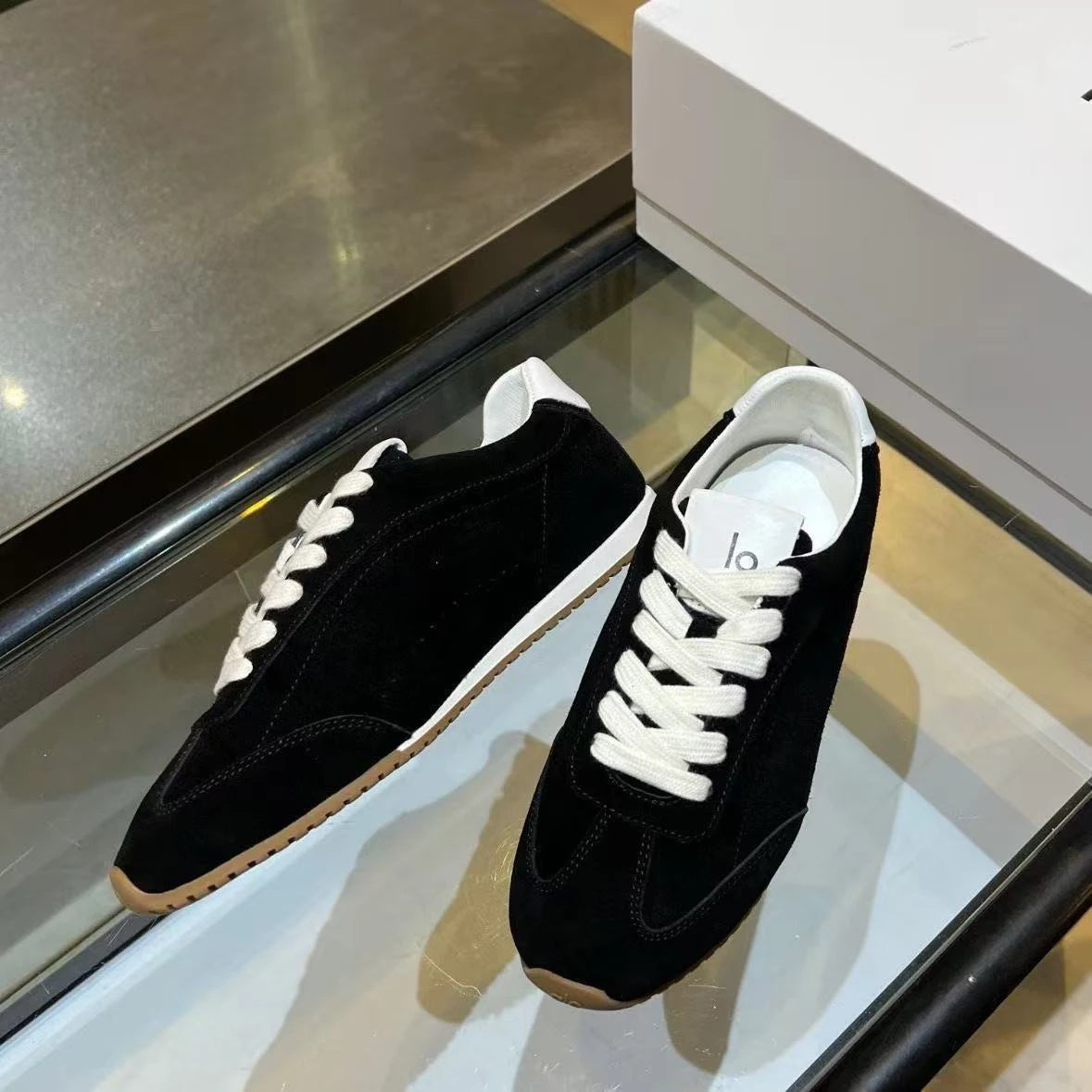 High-end Brand De Xun Shoes, 26SS New Trendy and Versatile Retro Casual Women's Shoes, Low-top Lace-up Sports Shoes, Trendy Versatile Women's Shoes, American-style Versatile White Sneakers, Ballet Flats